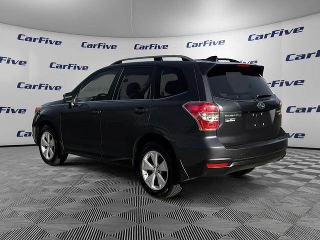 Photo of 2016 Dark Gray Metallic Subaru Forester