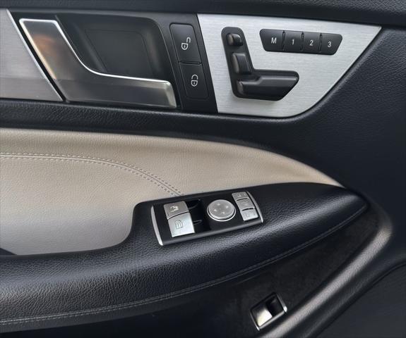 Photo of 2015 Steel Gray Metallic Mercedes-Benz C-Class