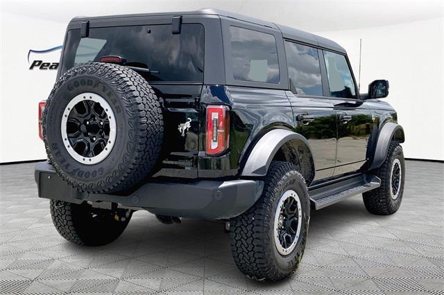 Photo of 2025 Shadow Black Ford Bronco