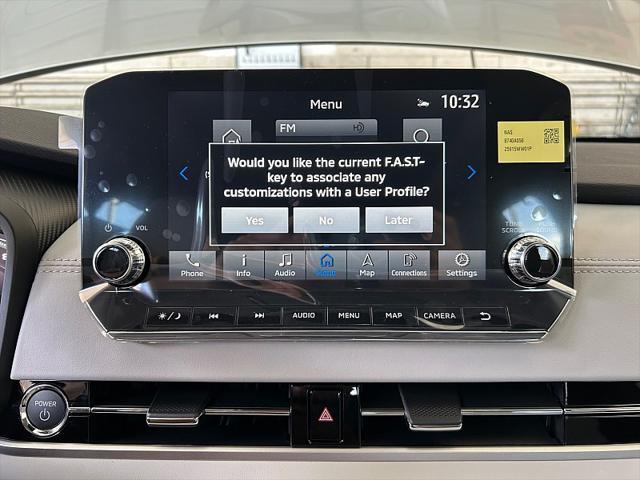Photo of 2025 Alloy Silver Metallic Mitsubishi Outlander PHEV
