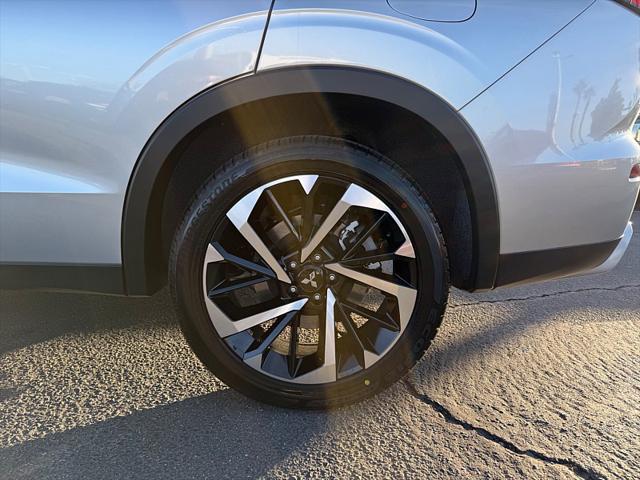 Photo of 2025 Alloy Silver Metallic Mitsubishi Outlander PHEV
