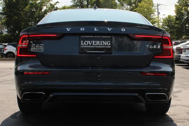 Photo of 2020 Blue Volvo S60