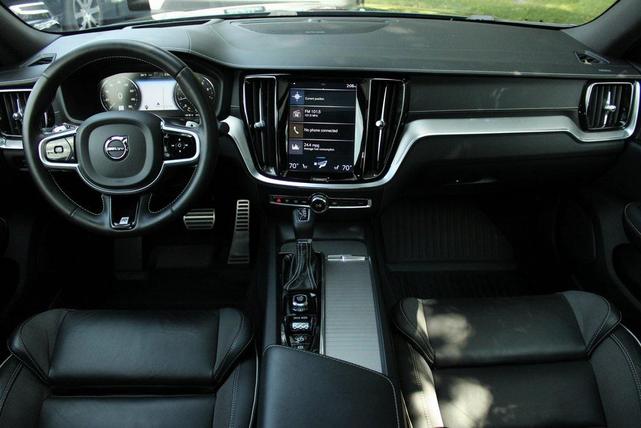 Photo of 2020 Blue Volvo S60