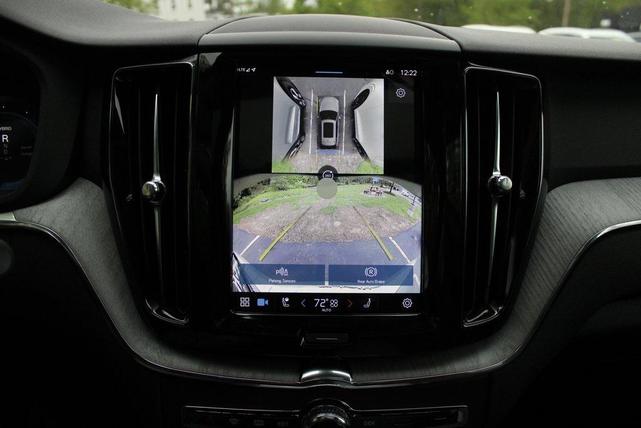 Photo of 2025 Grey Volvo XC60 Plug-In Hybrid