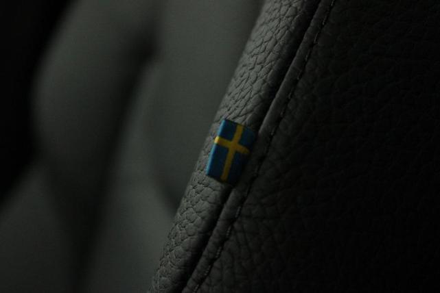 Photo of 2025 Grey Volvo XC60 Plug-In Hybrid