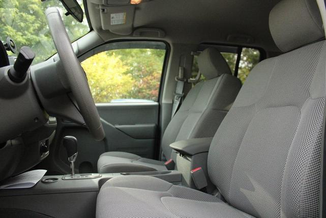 Photo of 2020 Magnetic Black Pearl Nissan Frontier