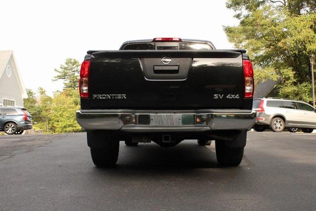 Photo of 2020 Magnetic Black Pearl Nissan Frontier