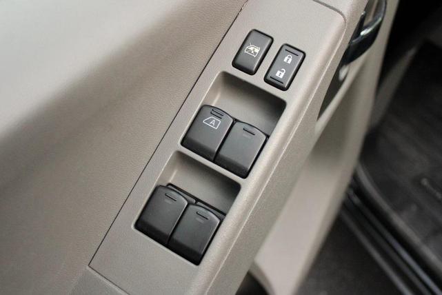 Photo of 2020 Magnetic Black Pearl Nissan Frontier