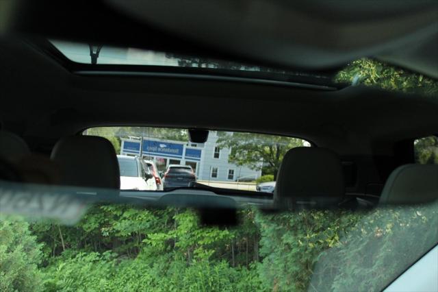 Photo of 2026 Blue Volvo XC40