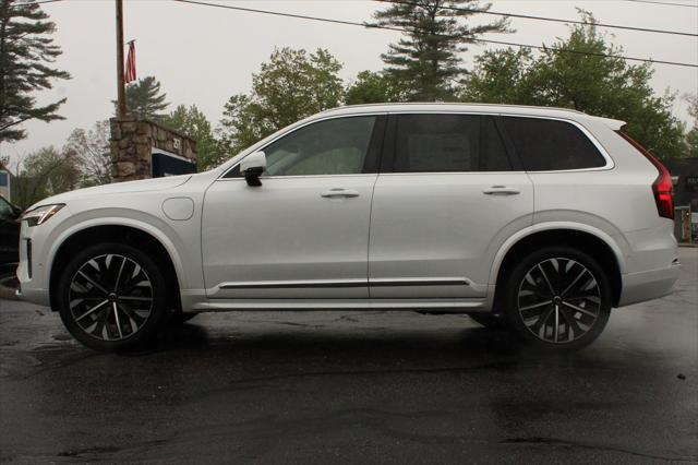 Photo of 2025 White Crystal Volvo XC90 Plug-In Hybrid
