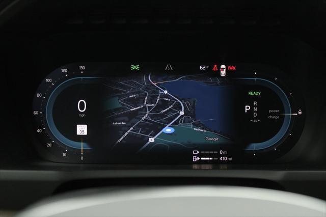 Photo of 2025 White Crystal Volvo XC90 Plug-In Hybrid