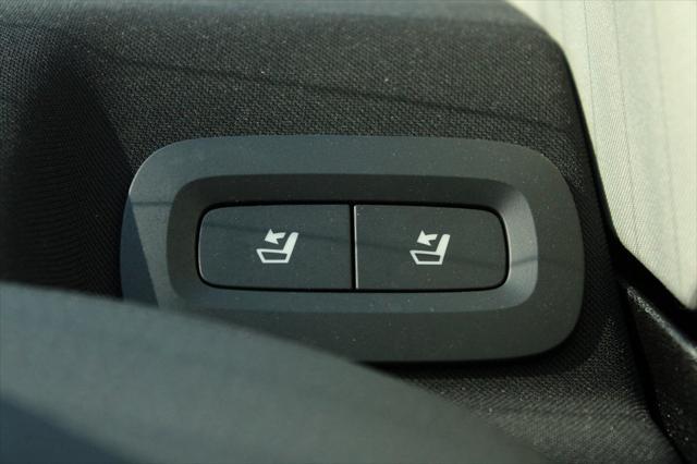 Photo of 2024 Onyx Black Metallic Volvo S60 Recharge Plug-In Hybrid