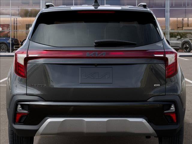 Photo of 2025 Gravity Gray Kia Seltos