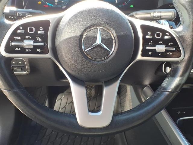Photo of 2020 Polar White Mercedes-Benz GLB 250