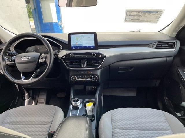 Photo of 2021 Carbonized Gray Metallic Ford Escape