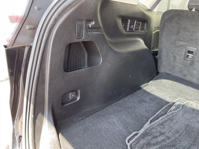 Photo of 2023 Agate Black Metallic Ford Edge