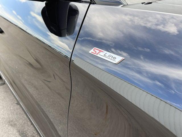 Photo of 2025 Agate Black Metallic Ford Explorer