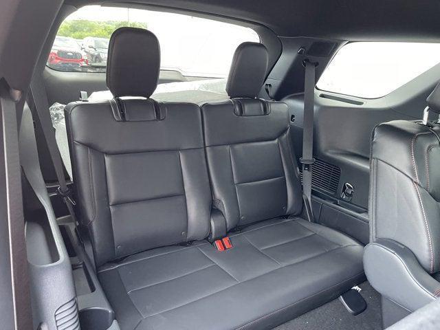 Photo of 2025 Agate Black Metallic Ford Explorer