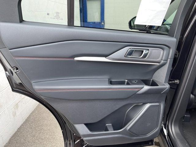 Photo of 2025 Agate Black Metallic Ford Explorer