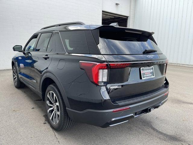 Photo of 2025 Agate Black Metallic Ford Explorer