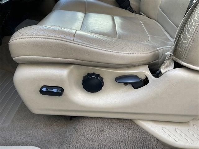 Photo of 2001 Dark Highland Green Clearcoat Metallic Ford F-150