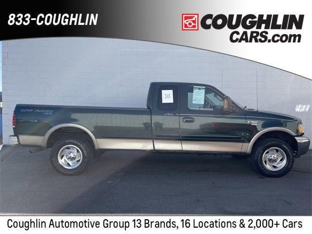 Photo of 2001 Dark Highland Green Clearcoat Metallic Ford F-150