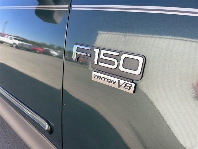 Photo of 2001 Dark Highland Green Clearcoat Metallic Ford F-150