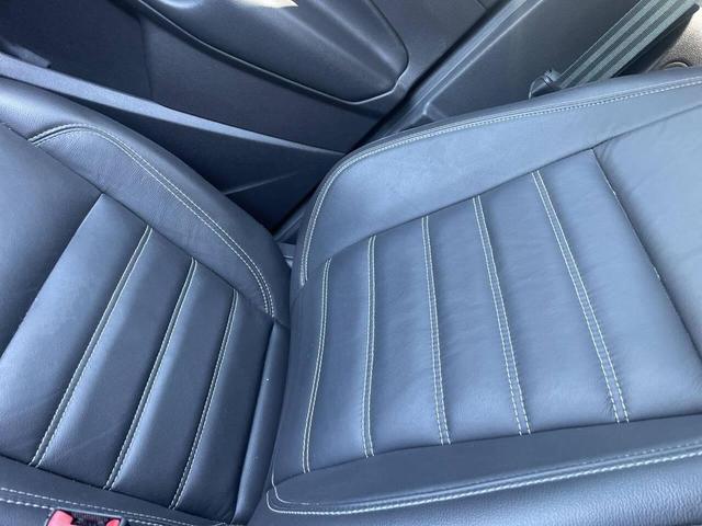 Photo of 2017 Shadow Black Ford Escape