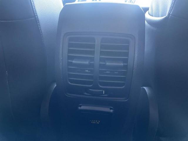 Photo of 2017 Shadow Black Ford Escape