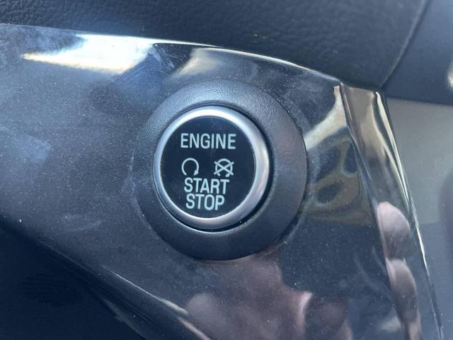 Photo of 2017 Shadow Black Ford Escape