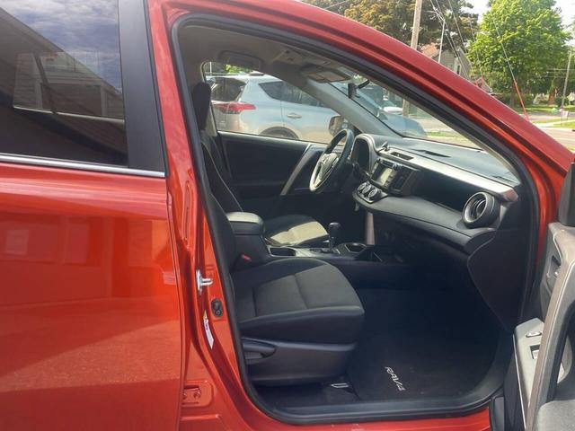 Photo of 2016 Hot Lava Toyota RAV4