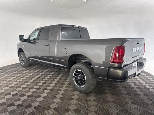 Photo of 2025 Granite Crystal Metallic Clearcoat RAM 2500