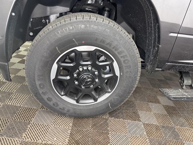 Photo of 2025 Granite Crystal Metallic Clearcoat RAM 2500