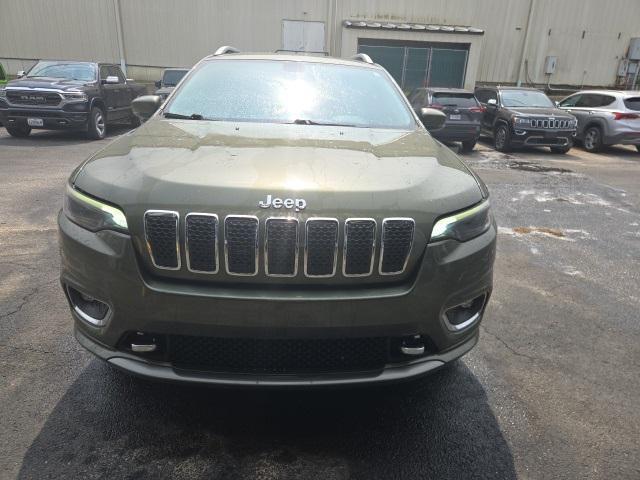 Photo of 2019 Olive Green Pearlcoat Jeep Cherokee