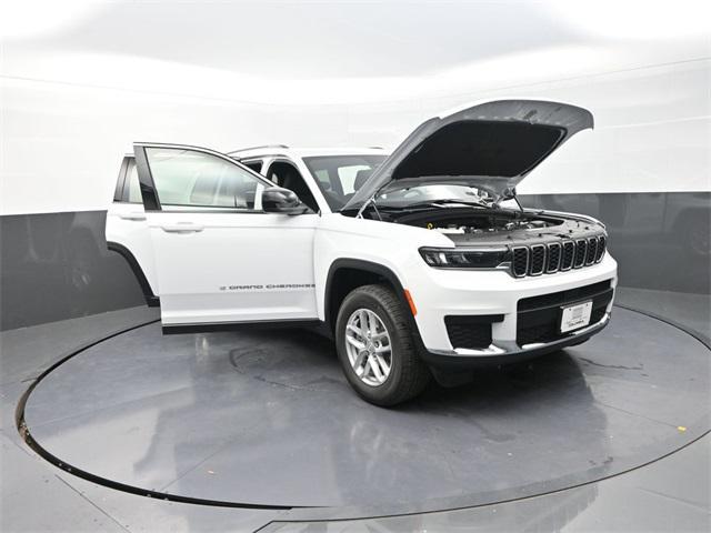 Photo of 2025 Bright White Clearcoat Jeep Grand Cherokee L