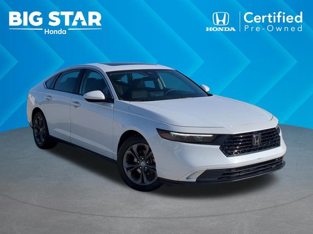 Photo of 2023 Platinum White Pearl Honda Accord