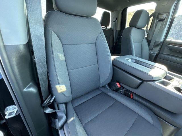 Photo of 2025 Onyx Black GMC Sierra 1500