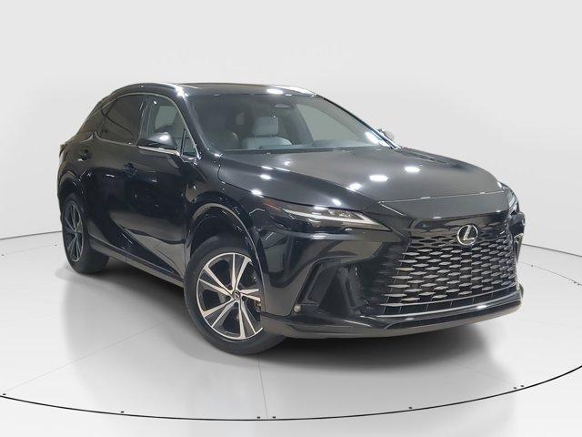 Photo of 2023 Black Lexus RX 350