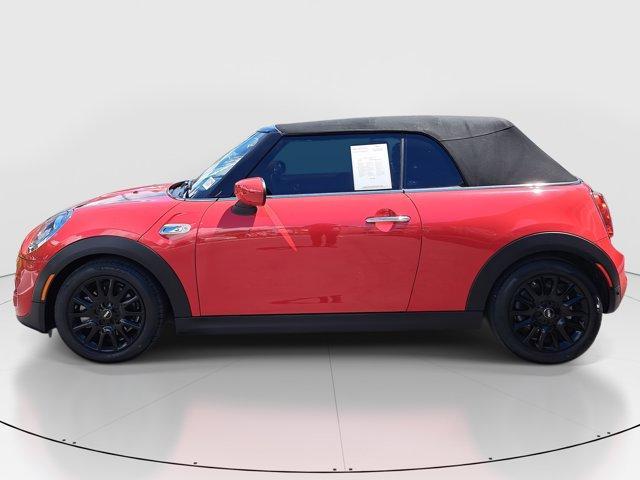 Photo of 2021 Chili Pepper Red MINI Convertible