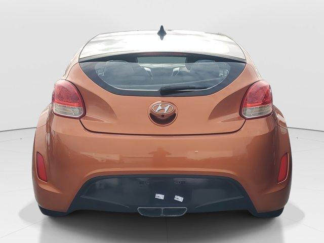 Photo of 2014 Vitamin C Pearl Hyundai Veloster