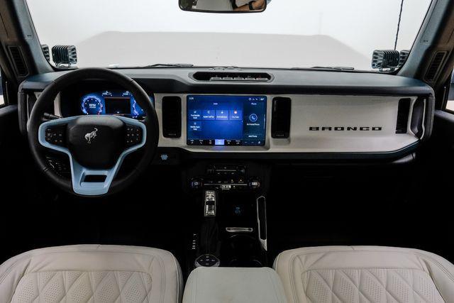 Photo of 2025 Robins Egg Blue Ford Bronco