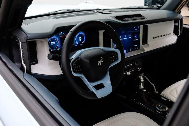 Photo of 2025 Robins Egg Blue Ford Bronco