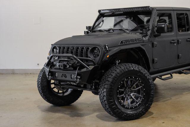 Photo of 2025 Black Clearcoat Jeep Gladiator