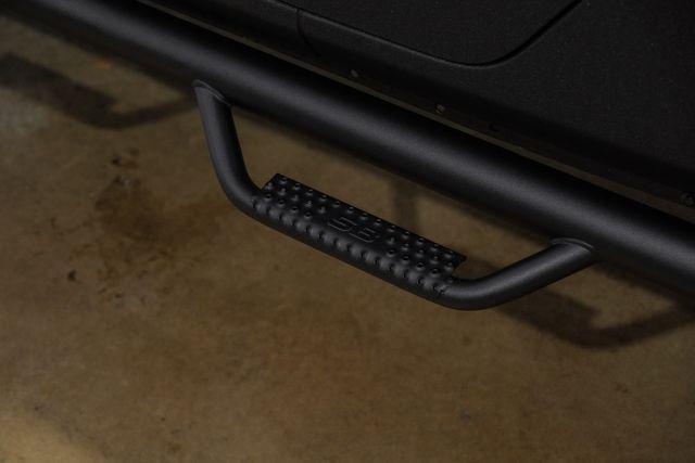 Photo of 2025 Black Clearcoat Jeep Gladiator