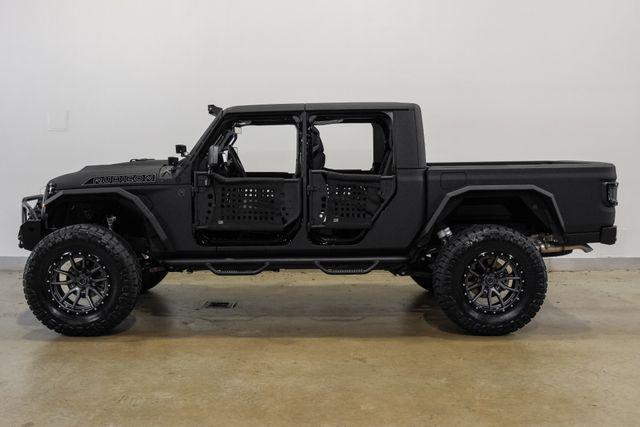 Photo of 2025 Black Clearcoat Jeep Gladiator
