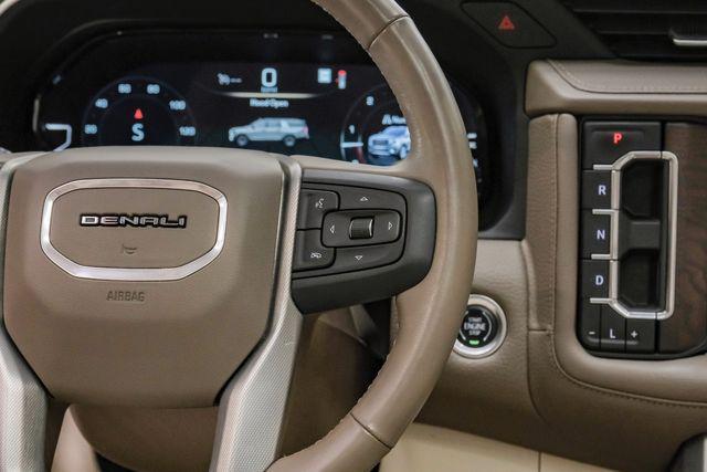 Photo of 2022 White GMC Yukon