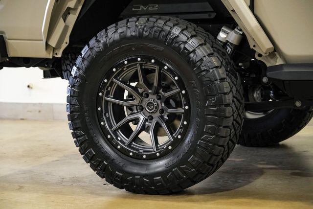 Photo of 2025 Tan Jeep Gladiator