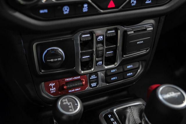 Photo of 2025 Tan Jeep Gladiator