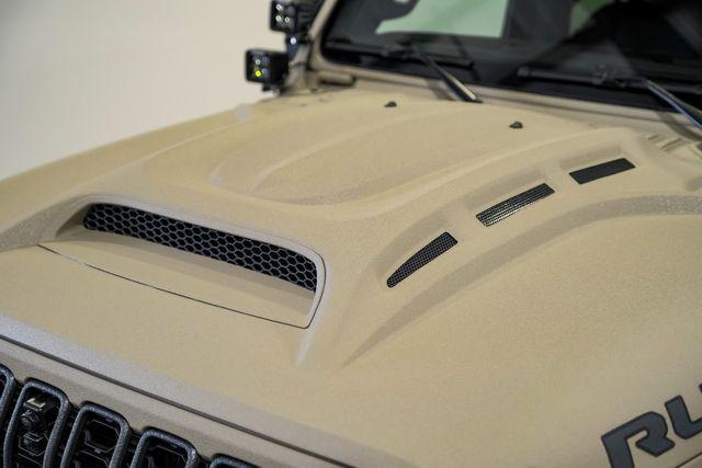 Photo of 2025 Tan Jeep Gladiator