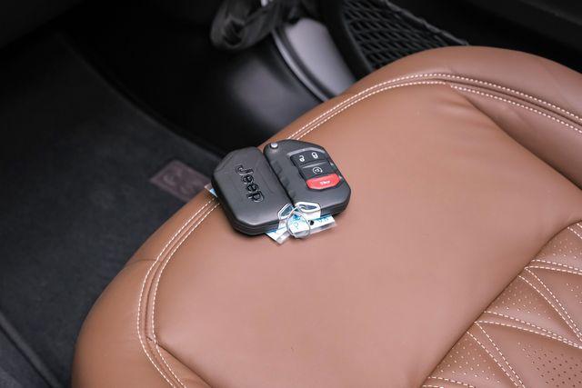 Photo of 2024 Bright White Clearcoat Jeep Wrangler